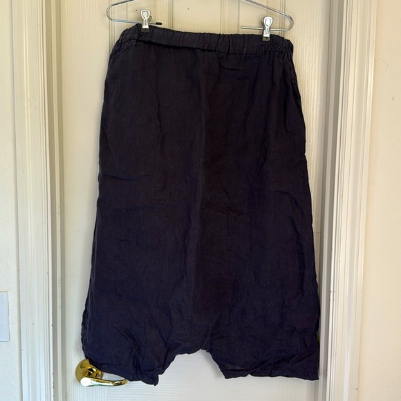 Italian Linen Hammer Pants - Picture 2 of 5